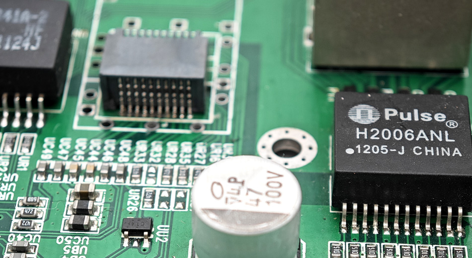 글로벌 PCBA 공장 간 기술 및 서비스 차이 탐색